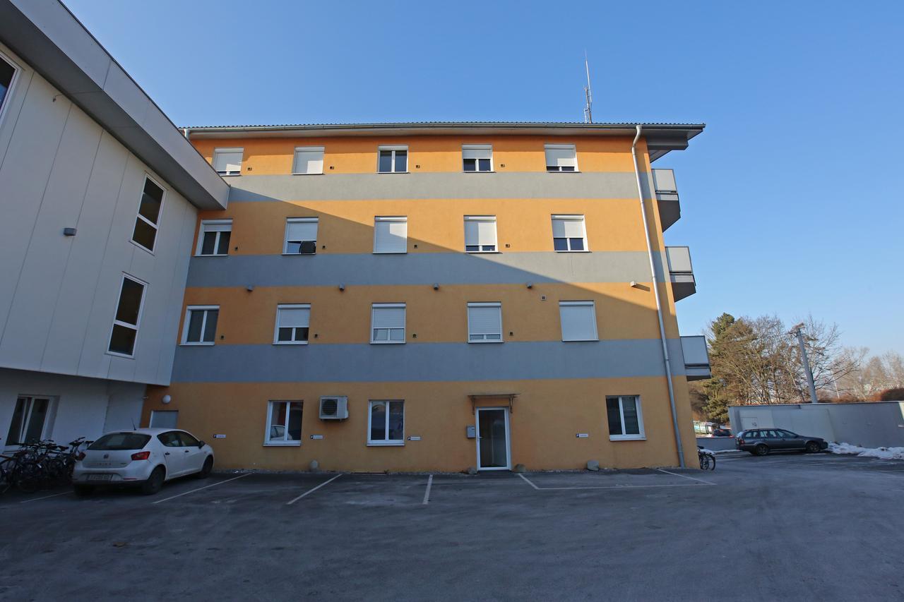 Montagehotel Living@Linz Zewnętrze zdjęcie